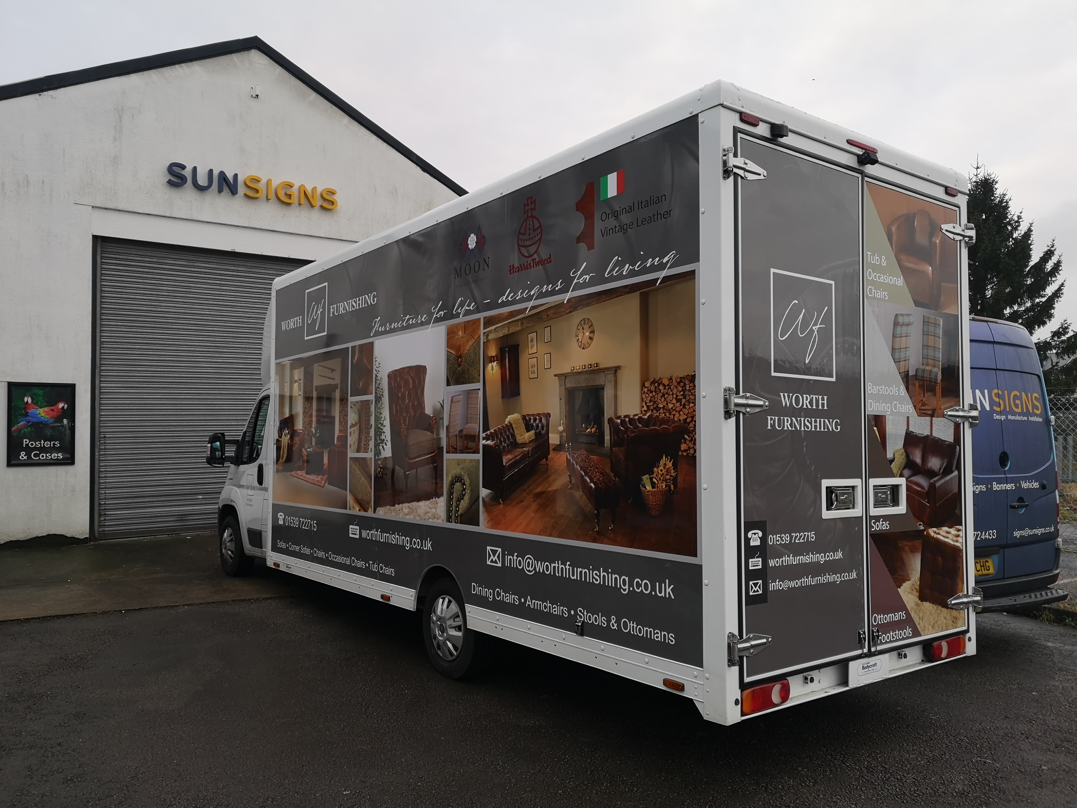 Box van panel wrap